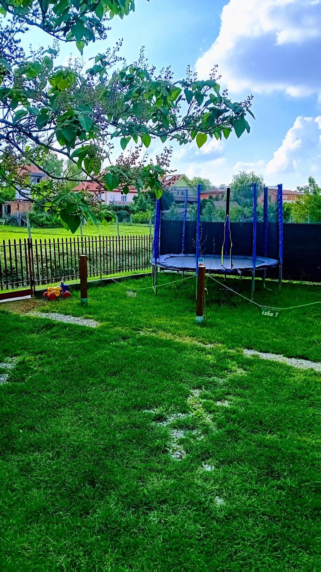 Penzion Vilka Podhajcanka Podhajska Exterior photo